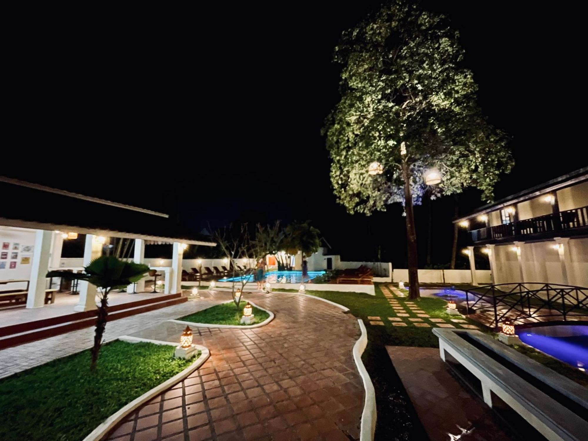 The Jam Hostel Luang Prabang Exterior photo